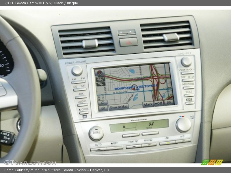 Black / Bisque 2011 Toyota Camry XLE V6