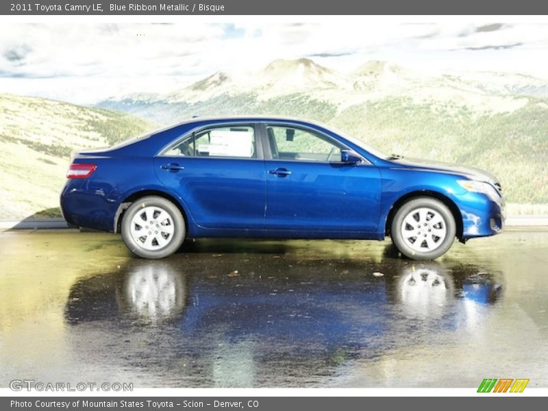 Blue Ribbon Metallic / Bisque 2011 Toyota Camry LE