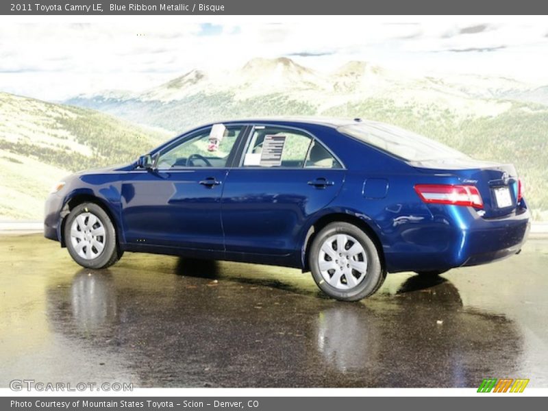 Blue Ribbon Metallic / Bisque 2011 Toyota Camry LE