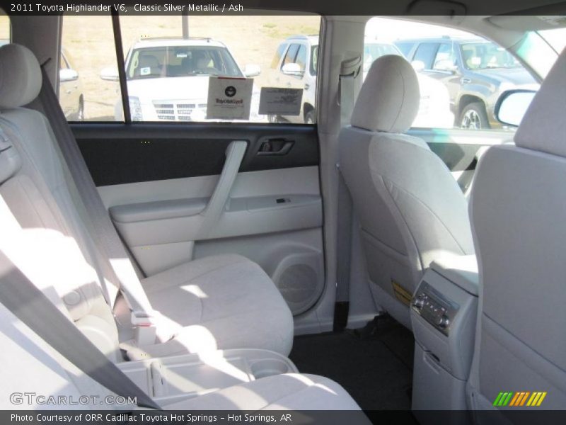Classic Silver Metallic / Ash 2011 Toyota Highlander V6