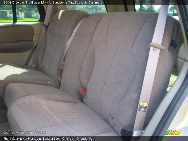 Sandstone Metallic / Light Cashmere 2004 Chevrolet TrailBlazer LS 4x4