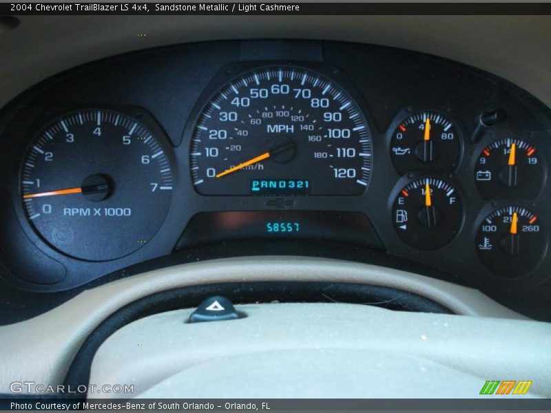 Sandstone Metallic / Light Cashmere 2004 Chevrolet TrailBlazer LS 4x4