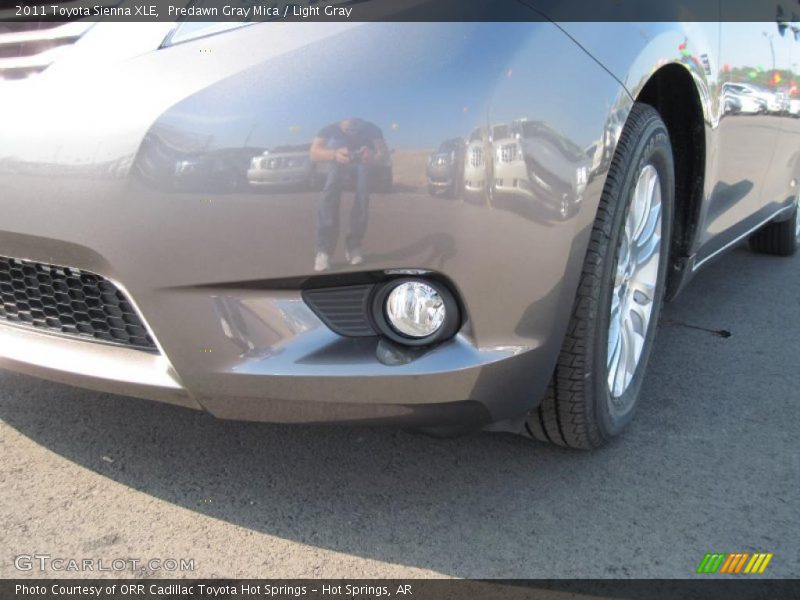 Predawn Gray Mica / Light Gray 2011 Toyota Sienna XLE