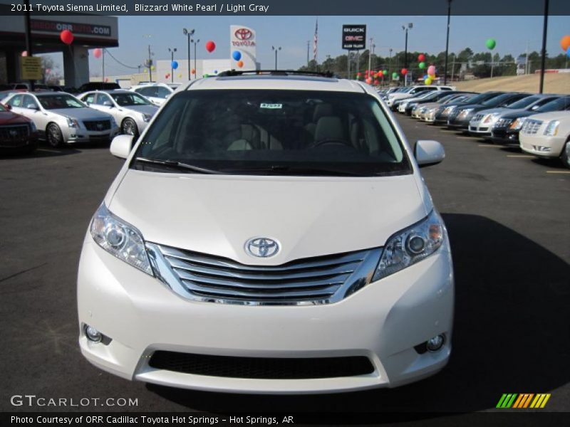 Blizzard White Pearl / Light Gray 2011 Toyota Sienna Limited