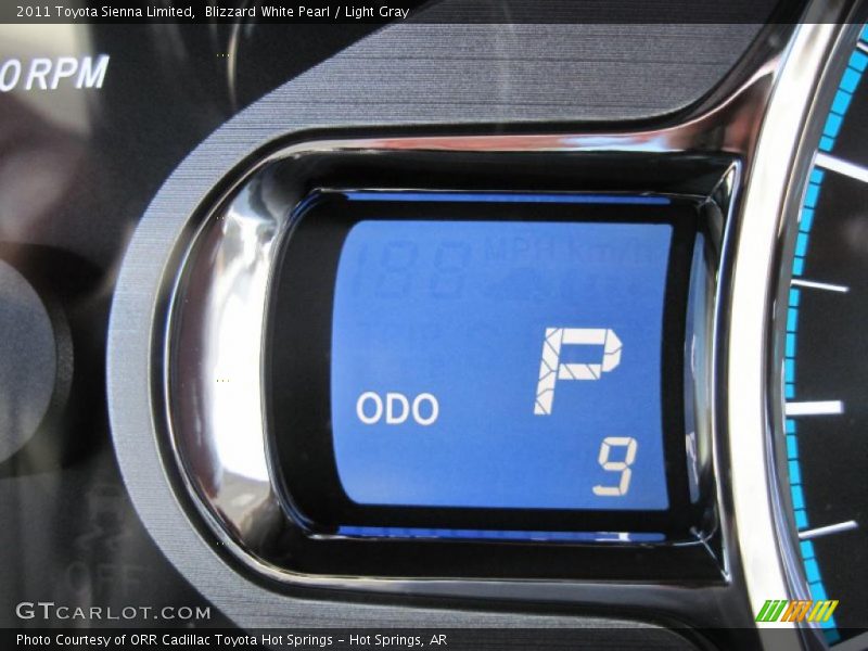Blizzard White Pearl / Light Gray 2011 Toyota Sienna Limited