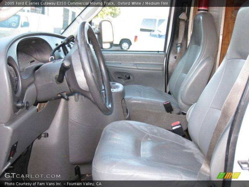  2005 E Series Cutaway E350 Commercial Moving Truck Medium Flint Interior