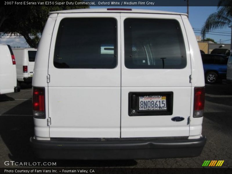Oxford White / Medium Flint Grey 2007 Ford E Series Van E350 Super Duty Commercial