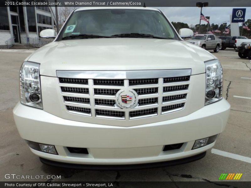 White Diamond Tricoat / Cashmere/Cocoa 2011 Cadillac Escalade Luxury