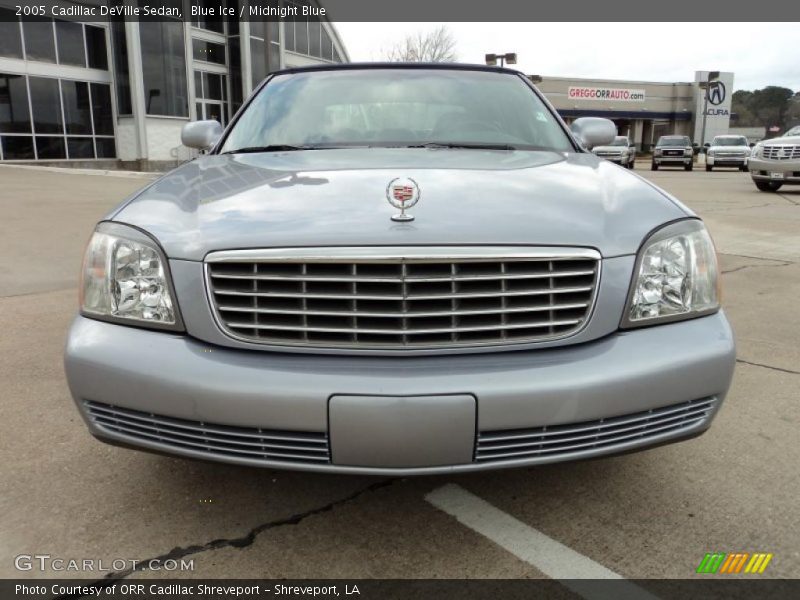 Blue Ice / Midnight Blue 2005 Cadillac DeVille Sedan
