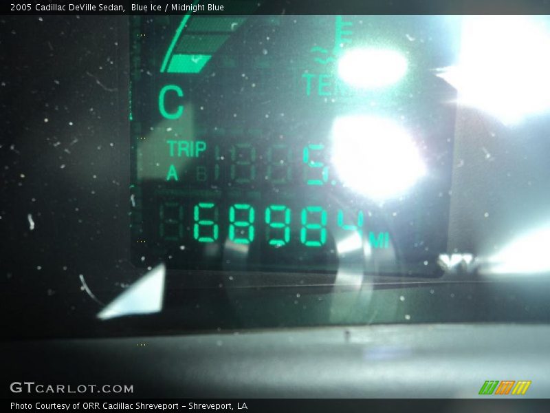 Blue Ice / Midnight Blue 2005 Cadillac DeVille Sedan