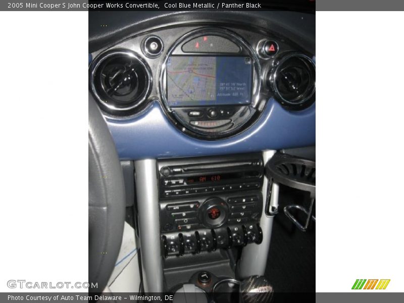 Controls of 2005 Cooper S John Cooper Works Convertible