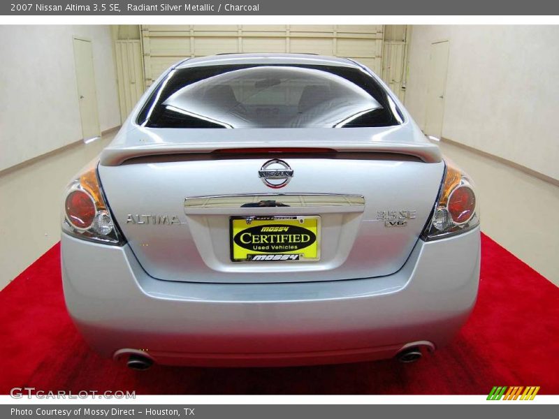 Radiant Silver Metallic / Charcoal 2007 Nissan Altima 3.5 SE