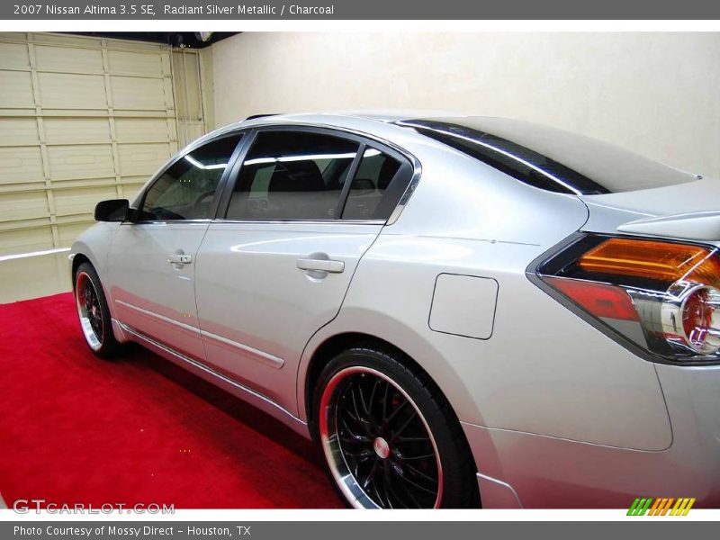 Radiant Silver Metallic / Charcoal 2007 Nissan Altima 3.5 SE