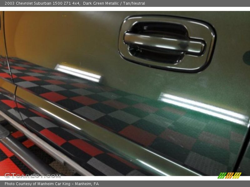 Dark Green Metallic / Tan/Neutral 2003 Chevrolet Suburban 1500 Z71 4x4