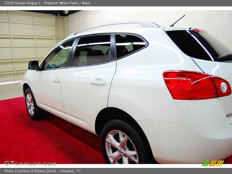 Phantom White Pearl / Black 2008 Nissan Rogue S