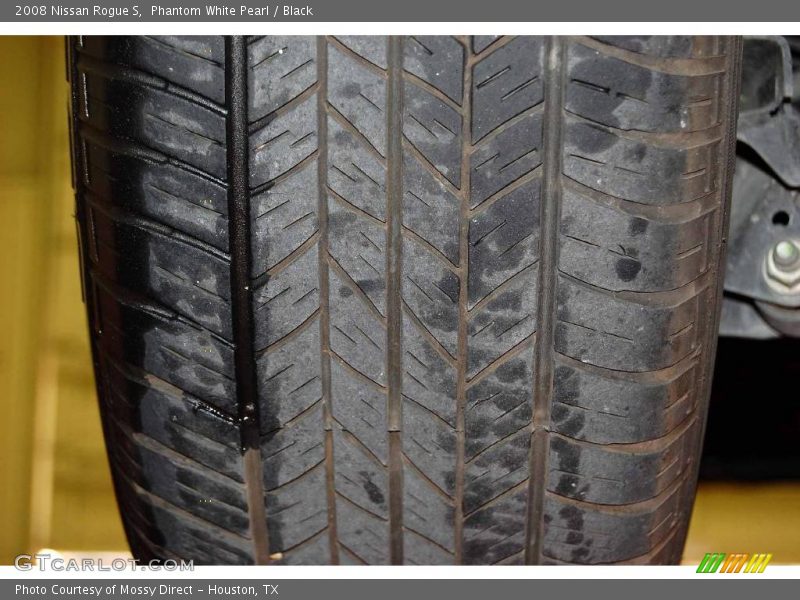 Phantom White Pearl / Black 2008 Nissan Rogue S