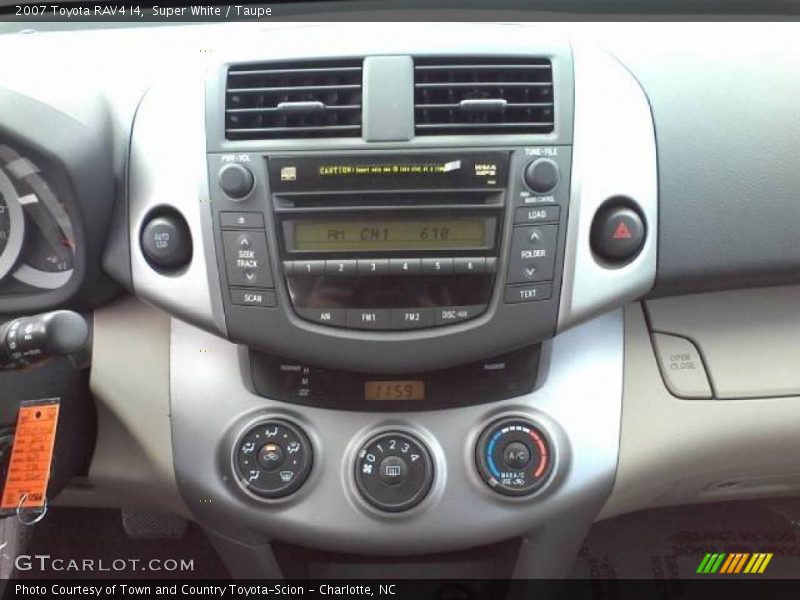 Super White / Taupe 2007 Toyota RAV4 I4