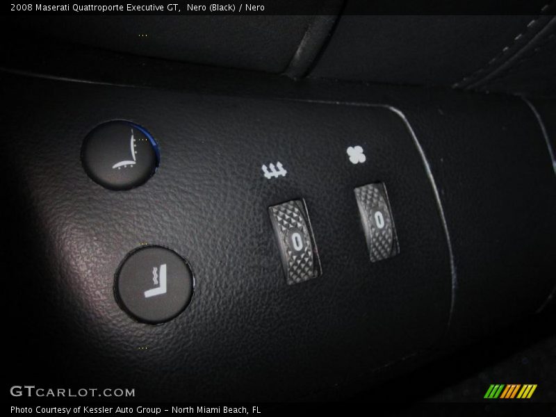 Nero (Black) / Nero 2008 Maserati Quattroporte Executive GT