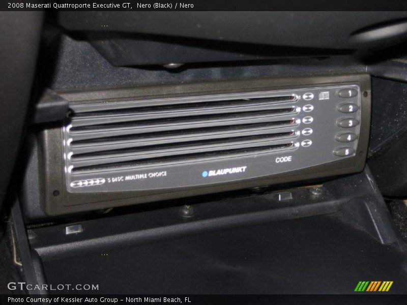 Nero (Black) / Nero 2008 Maserati Quattroporte Executive GT
