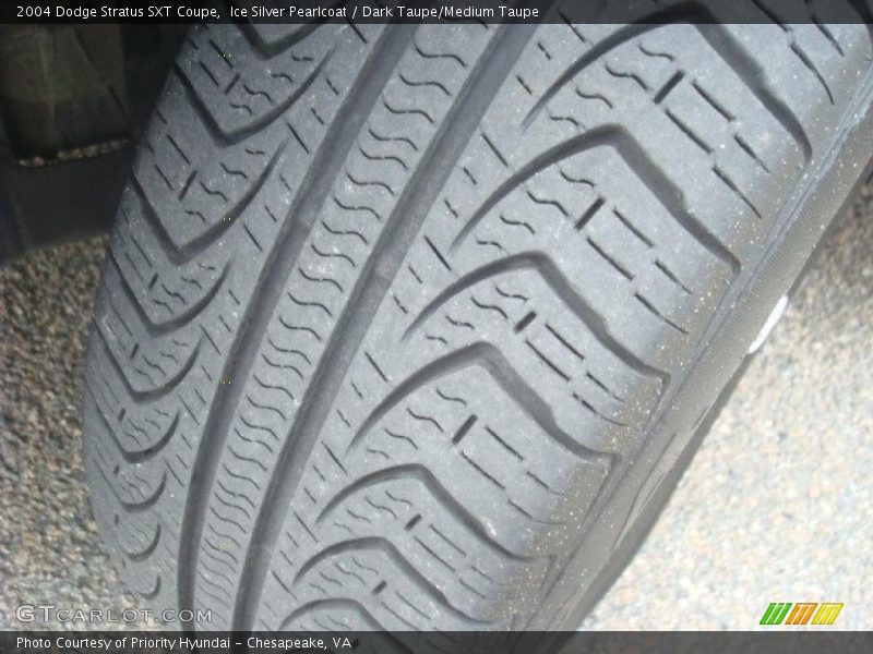 Ice Silver Pearlcoat / Dark Taupe/Medium Taupe 2004 Dodge Stratus SXT Coupe