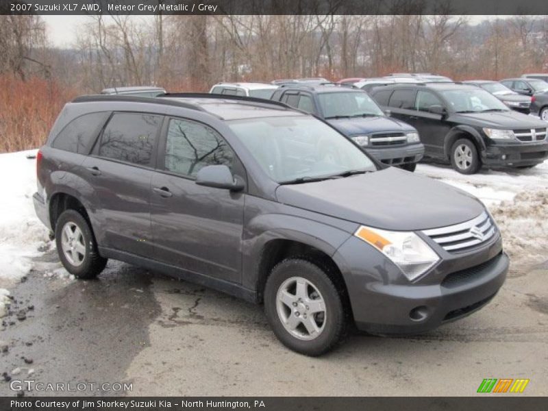 Meteor Grey Metallic / Grey 2007 Suzuki XL7 AWD