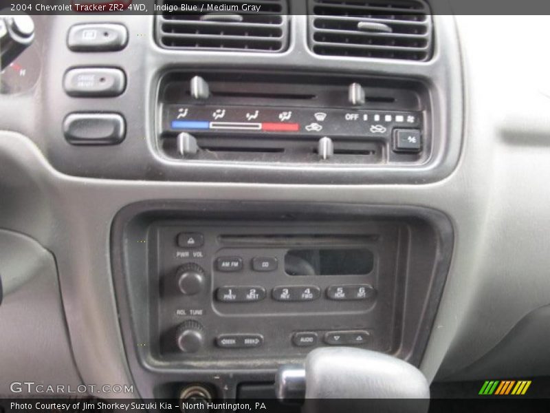 Indigo Blue / Medium Gray 2004 Chevrolet Tracker ZR2 4WD
