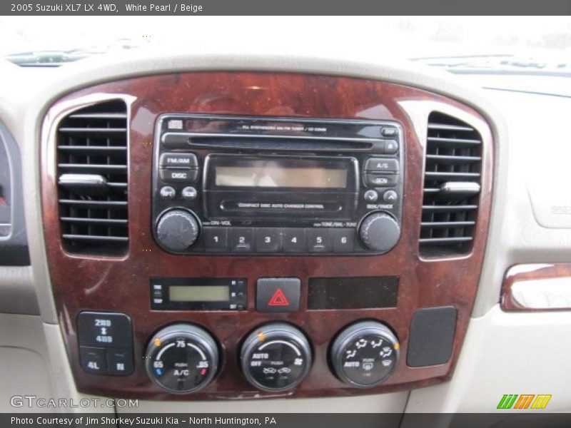 Controls of 2005 XL7 LX 4WD