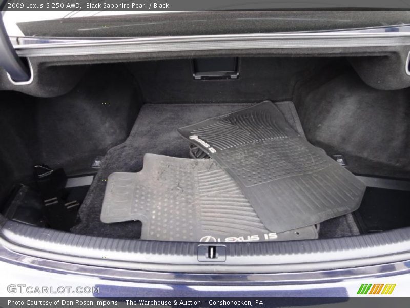  2009 IS 250 AWD Trunk