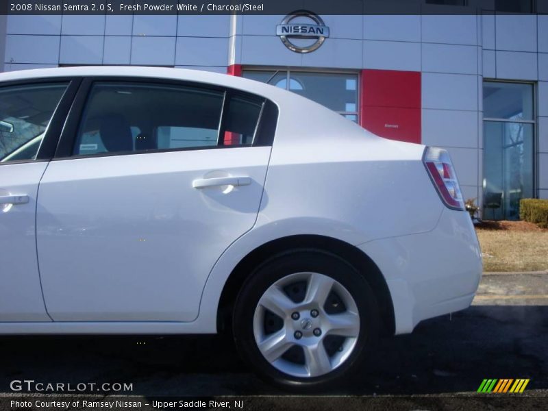 Fresh Powder White / Charcoal/Steel 2008 Nissan Sentra 2.0 S