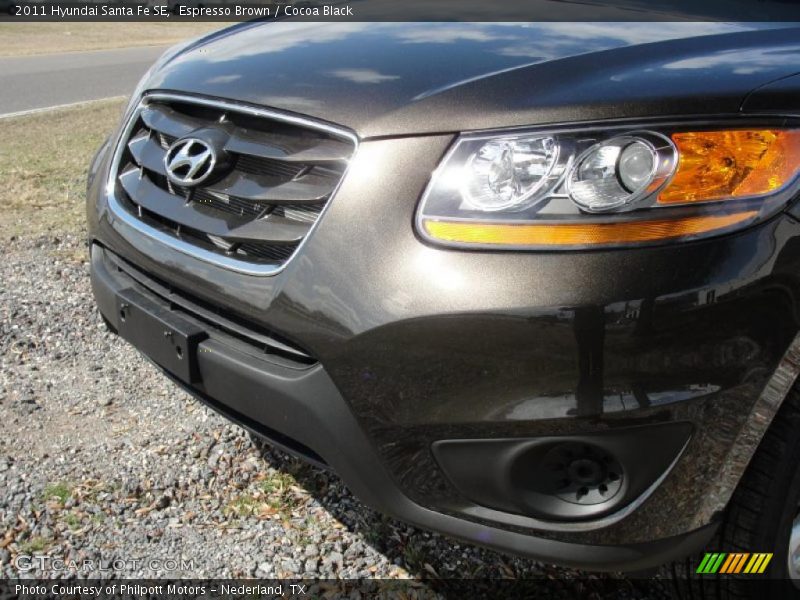 Espresso Brown / Cocoa Black 2011 Hyundai Santa Fe SE