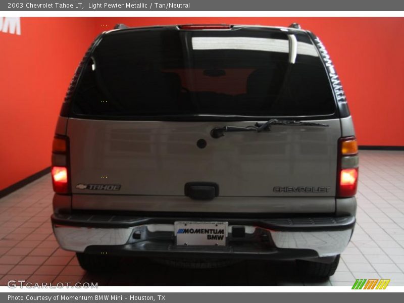 Light Pewter Metallic / Tan/Neutral 2003 Chevrolet Tahoe LT