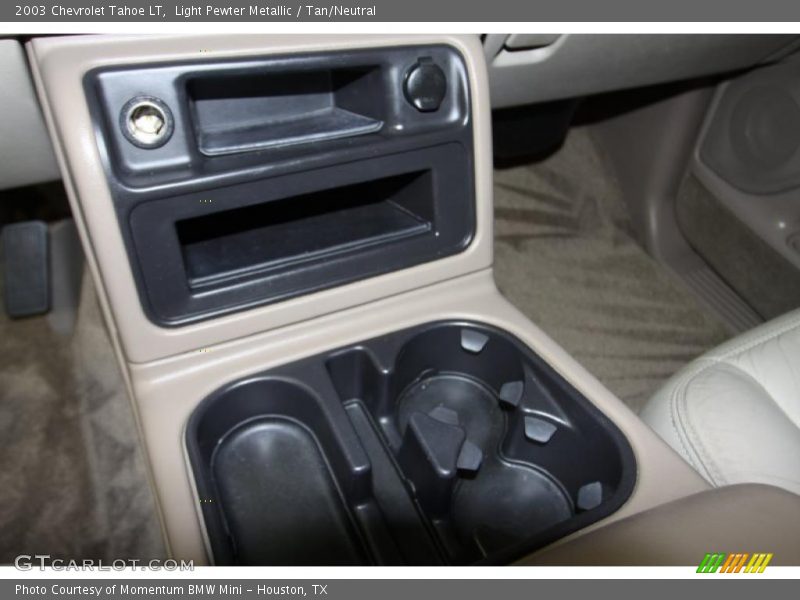 Light Pewter Metallic / Tan/Neutral 2003 Chevrolet Tahoe LT