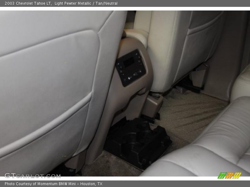 Light Pewter Metallic / Tan/Neutral 2003 Chevrolet Tahoe LT