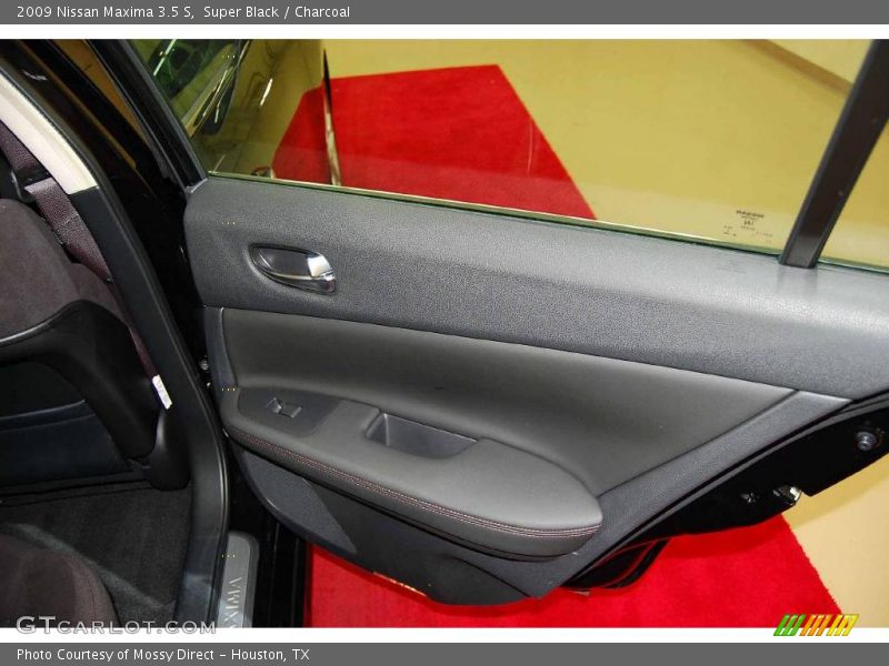 Super Black / Charcoal 2009 Nissan Maxima 3.5 S