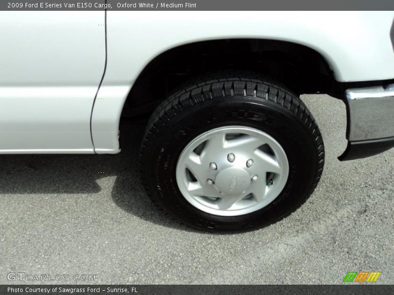 Oxford White / Medium Flint 2009 Ford E Series Van E150 Cargo