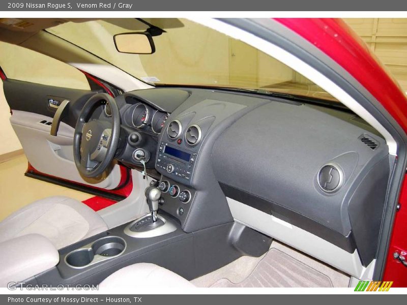 Venom Red / Gray 2009 Nissan Rogue S