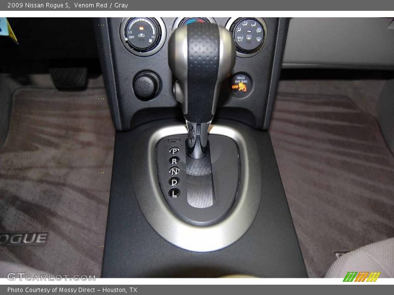 Venom Red / Gray 2009 Nissan Rogue S