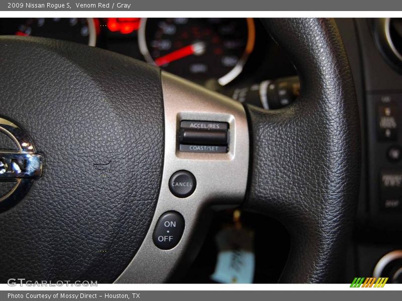 Venom Red / Gray 2009 Nissan Rogue S