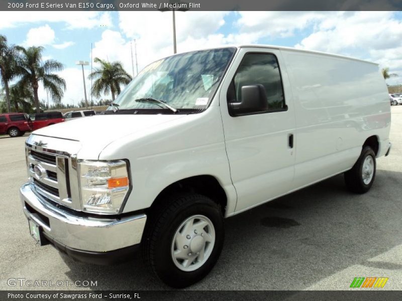 Oxford White / Medium Flint 2009 Ford E Series Van E150 Cargo
