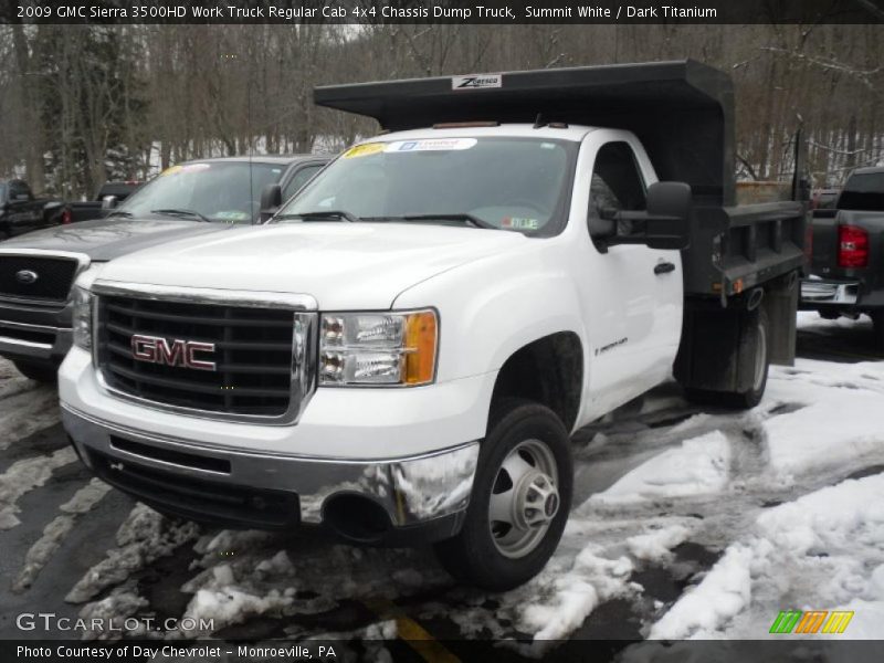 Front 3/4 View of 2009 Sierra 3500HD Work Truck Regular Cab 4x4 Chassis Dump Truck