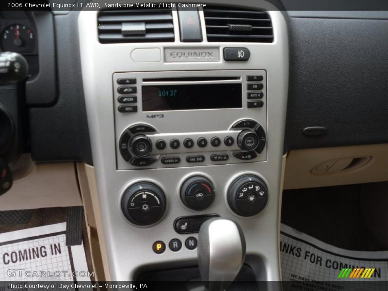Sandstone Metallic / Light Cashmere 2006 Chevrolet Equinox LT AWD