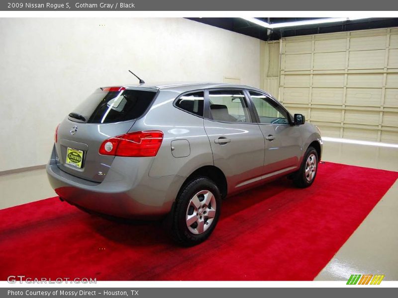 Gotham Gray / Black 2009 Nissan Rogue S
