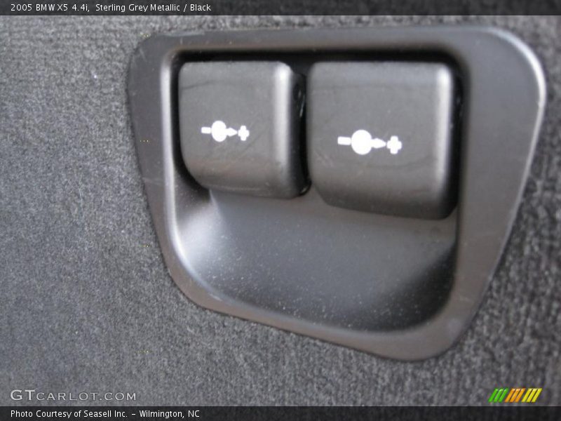 Sterling Grey Metallic / Black 2005 BMW X5 4.4i
