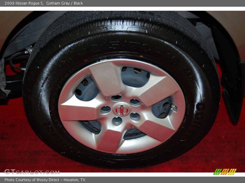 Gotham Gray / Black 2009 Nissan Rogue S