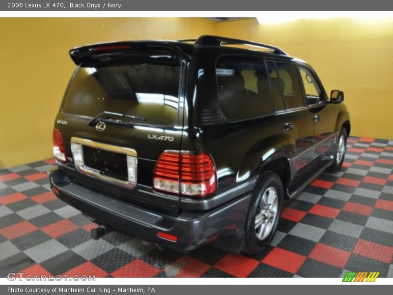 Black Onyx / Ivory 2006 Lexus LX 470