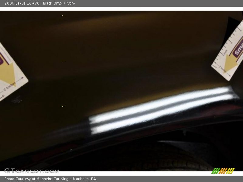 Black Onyx / Ivory 2006 Lexus LX 470