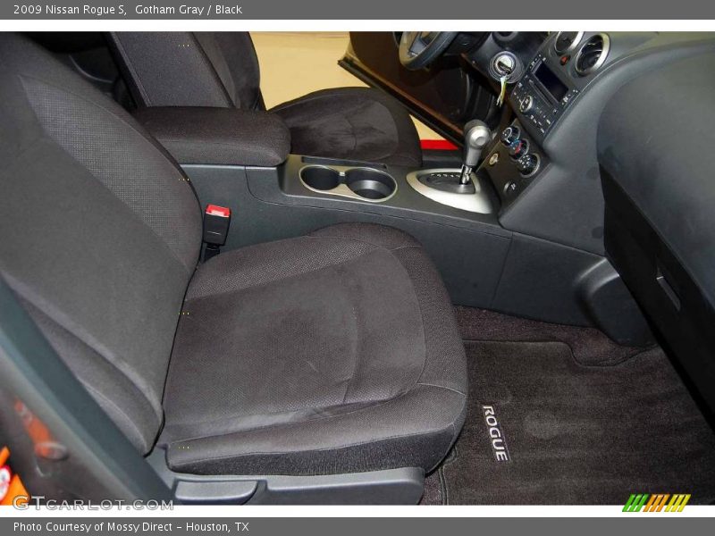Gotham Gray / Black 2009 Nissan Rogue S