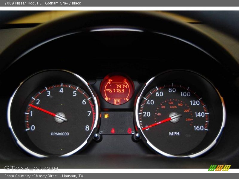 Gotham Gray / Black 2009 Nissan Rogue S