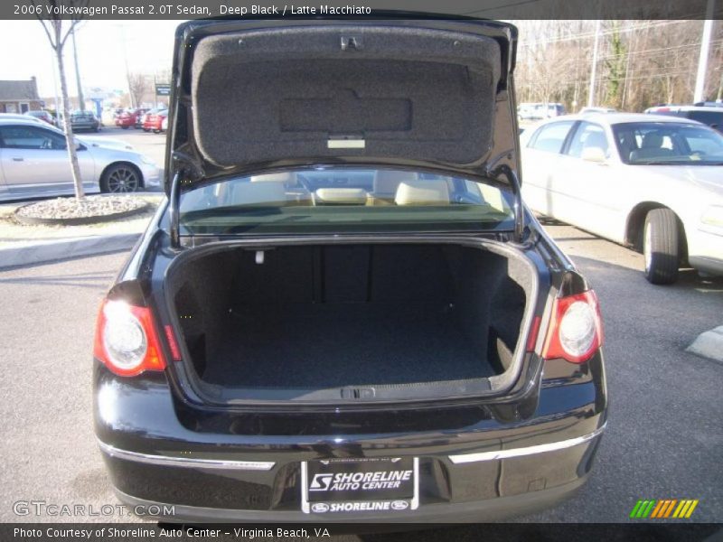 Deep Black / Latte Macchiato 2006 Volkswagen Passat 2.0T Sedan