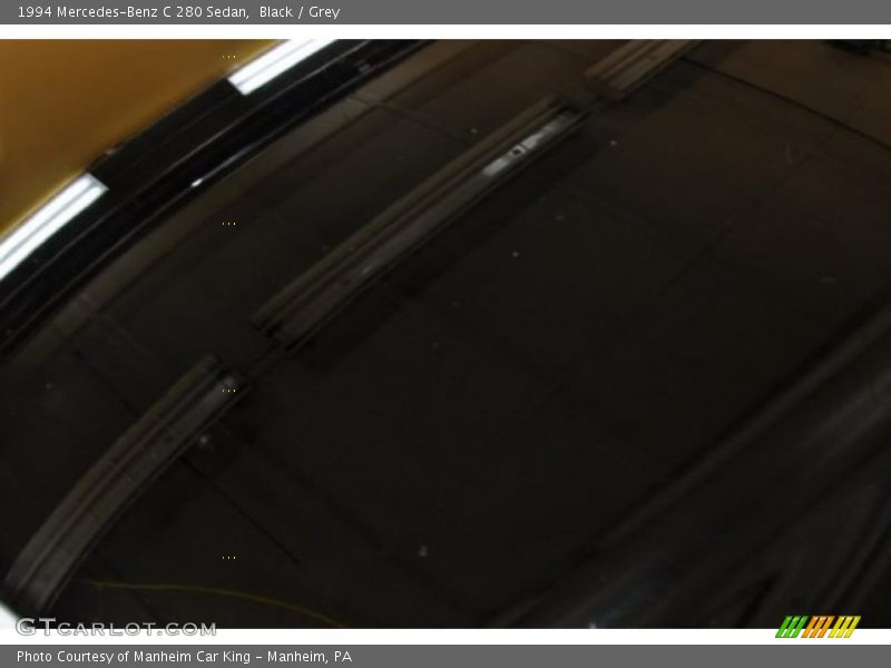 Black / Grey 1994 Mercedes-Benz C 280 Sedan